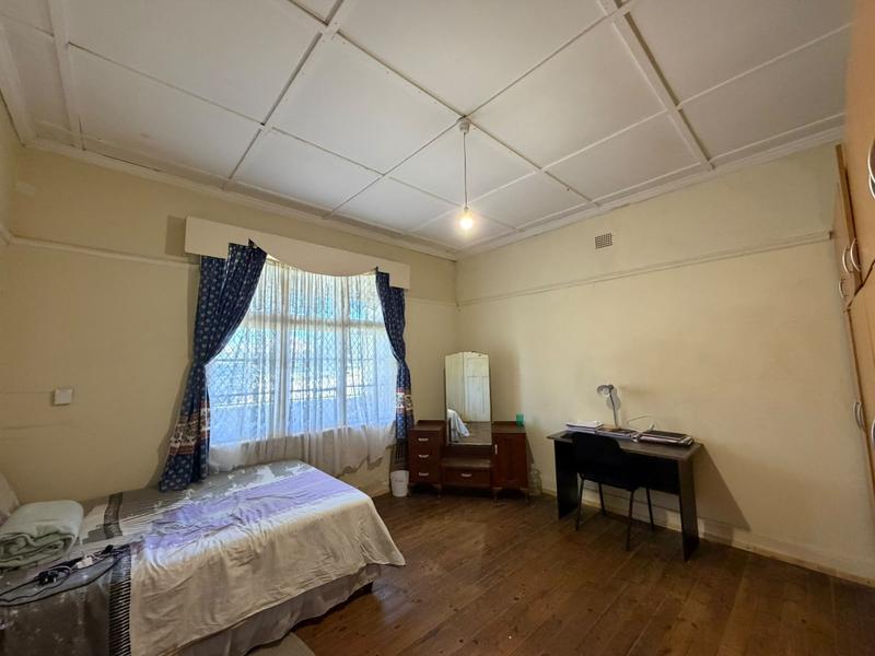 To Let 4 Bedroom Property for Rent in Kingswood Eastern Cape